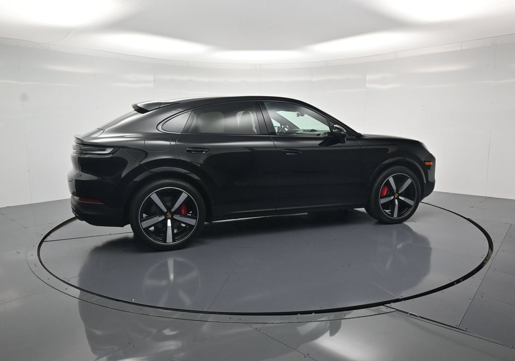 Certified 2024 Porsche Cayenne S AWD/4WD image 51