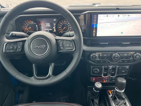 New 2026 Jeep Gladiator Rubicon AWD/4WD image 10