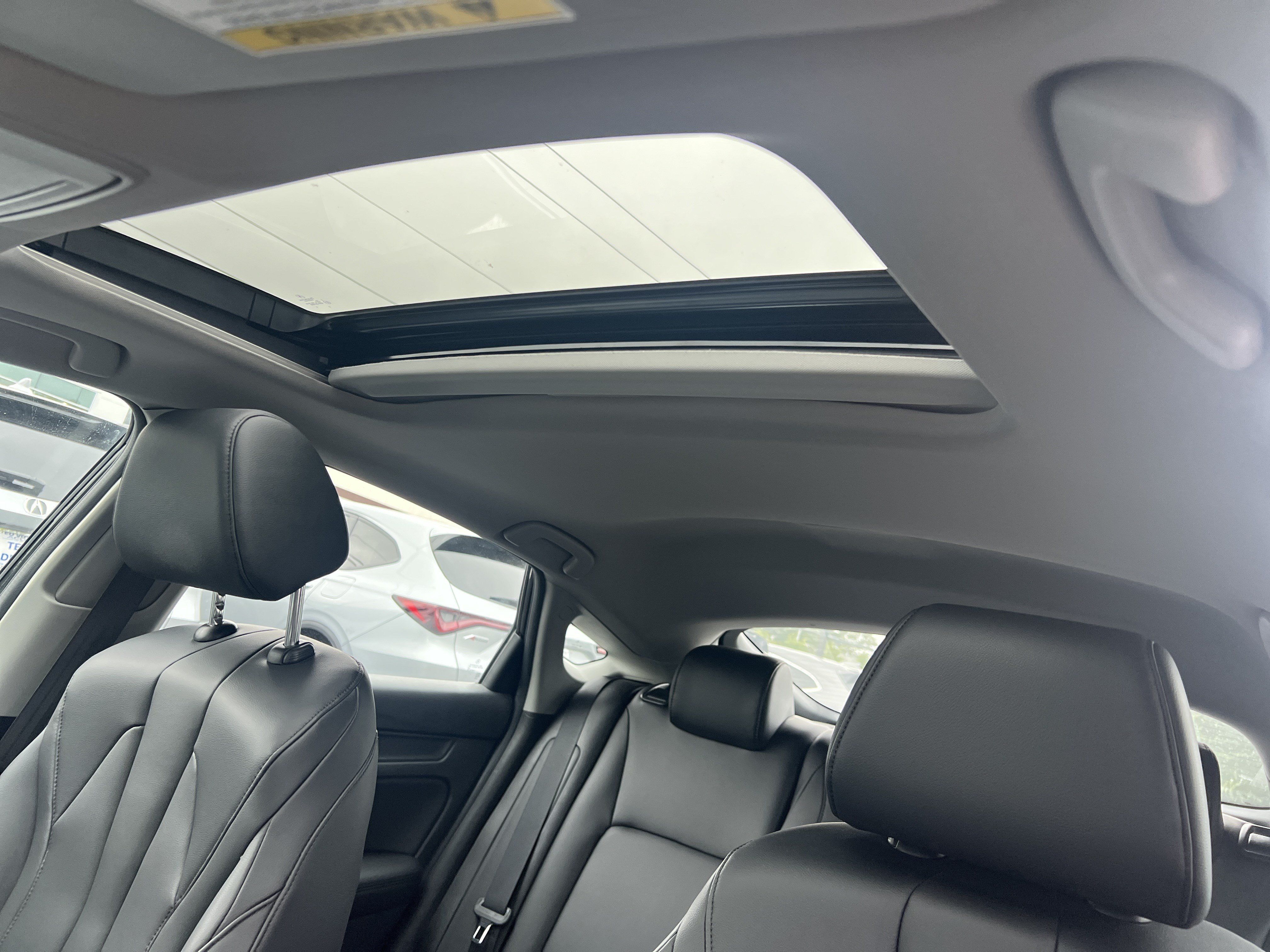 Used 2024 Acura Integra FWD image 3