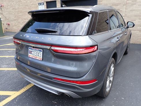 Certified 2022 Lincoln Corsair AWD w/ Premium Package image 4
