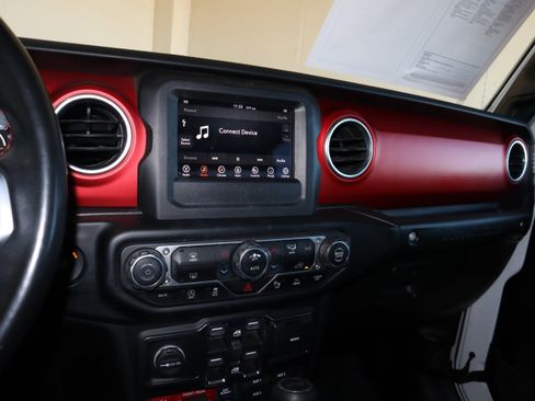 Used 2021 Jeep Wrangler Unlimited Rubicon w/ Safety Group image 26