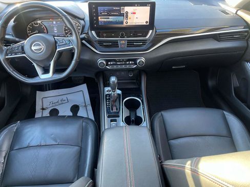 Used 2024 Nissan Altima 2.0 SR image 15