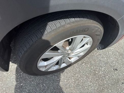 Used 2020 Hyundai Tucson Value FWD image 15