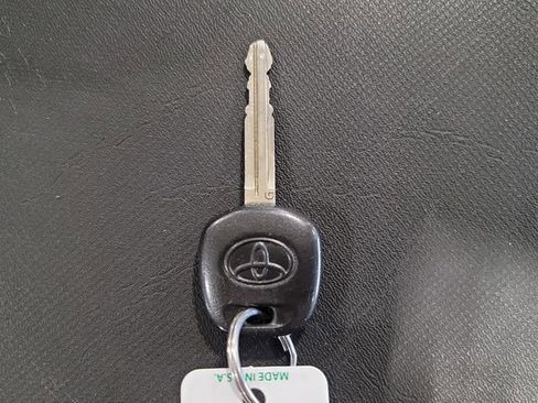 Used 2012 Toyota Tacoma 4x4 Double Cab w/ TRD Sport Pkg image 25