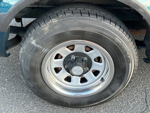 Used 1994 GMC Safari SLX AWD 3dr Extended Mini Van image 37