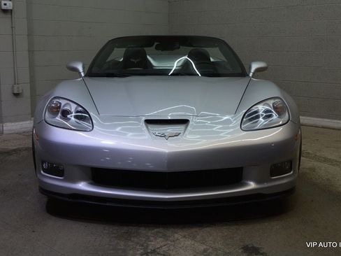 Used 2010 Chevrolet Corvette Grand Sport w/ Preferred Equipment Group RWD image 21