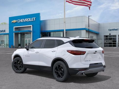 New 2026 Chevrolet Blazer LT AWD/4WD image 3