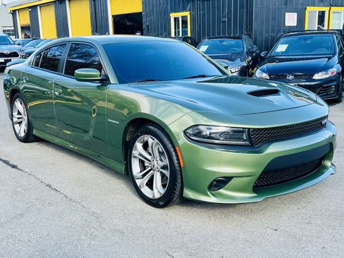Used 2022 Dodge Charger R/T image 3