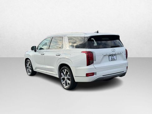 Used 2021 Hyundai Palisade Limited image 3