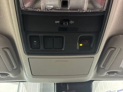 Used 2024 Toyota 4Runner SR5 RWD image 23