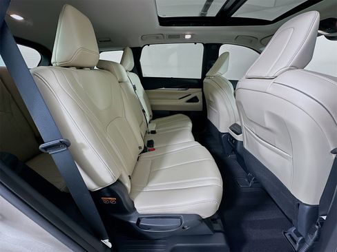 Used 2023 INFINITI QX60 Sensory w/ Cargo Package image 31