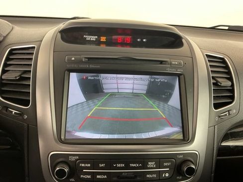 Used 2014 Kia Sorento SX w/ 3rd Row Package AWD/4WD image 20