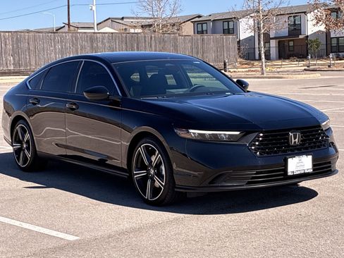 Certified 2025 Honda Accord Sport image 8