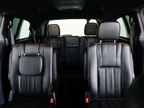 Used 2018 Dodge Grand Caravan GT image 21