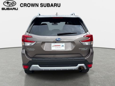 Used 2023 Subaru Forester Touring AWD/4WD image 5