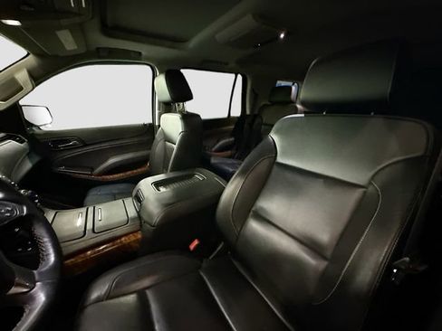 Used 2020 Chevrolet Tahoe Premier AWD/4WD image 23