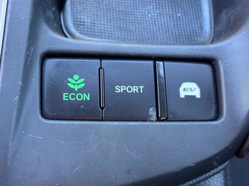 Used 2019 Honda Insight EX image 33