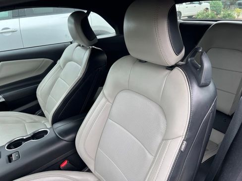 Used 2024 Ford Mustang Premium RWD image 3