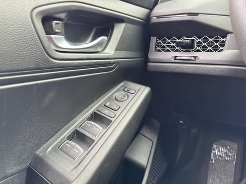 Used 2025 Honda Accord LX image 21