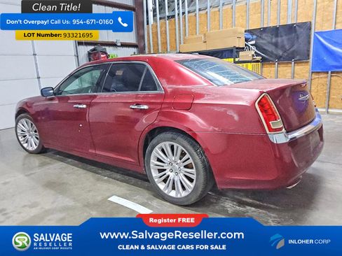 Used 2012 Chrysler 300 Limited image 3
