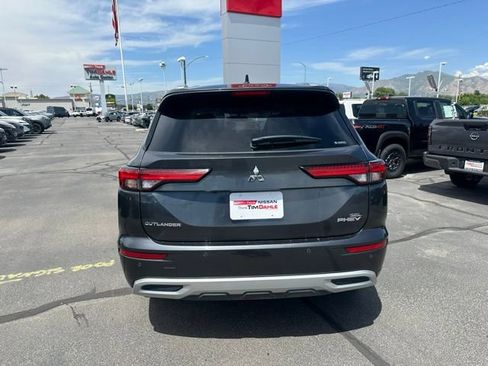 Used 2024 Mitsubishi Outlander SEL AWD/4WD image 10