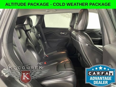 Used 2020 Jeep Cherokee Latitude Plus AWD/4WD image 21