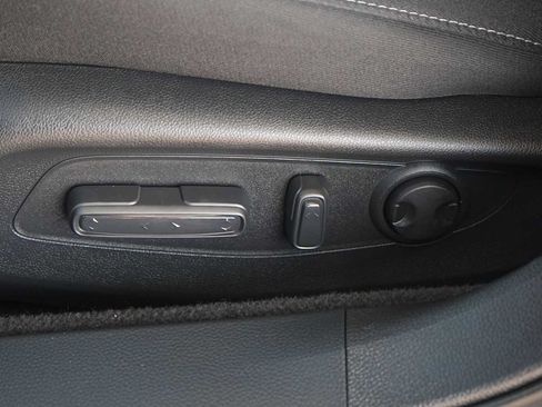 Used 2024 Honda Accord EX image 12