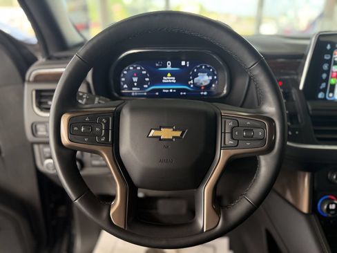 Used 2023 Chevrolet Tahoe High Country AWD/4WD image 42