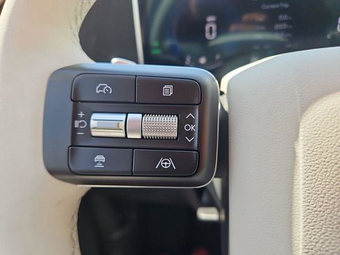 New 2026 Hyundai Santa Fe SE image 11