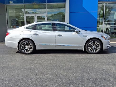 Used 2017 Buick LaCrosse Essence w/ Sights and Sounds Package image 7