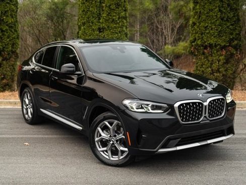 Used 2023 BMW X4 xDrive30i w/ Convenience Package image 12