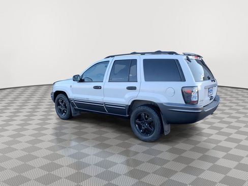 Used 2004 Jeep Grand Cherokee Laredo w/ Trailer Tow Prep Group image 5