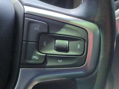Used 2021 Chevrolet Silverado 1500 LT Trail Boss w/ Convenience Package II AWD/4WD image 15