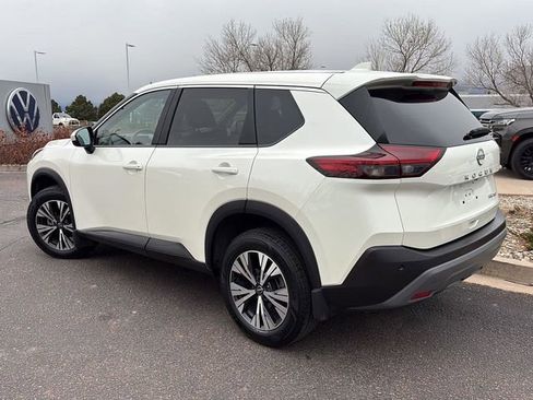 Used 2023 Nissan Rogue SV AWD/4WD image 4