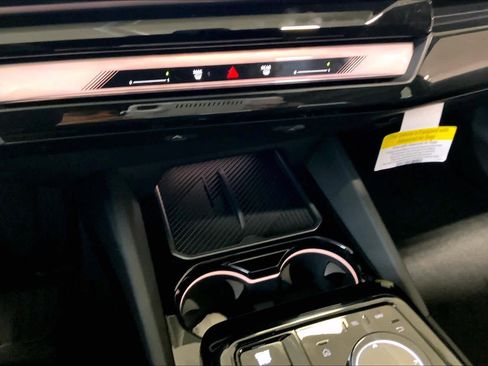 New 2026 BMW 530i xDrive w/ Premium Package image 20