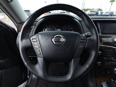 Used 2018 Nissan Armada SL w/ Moonroof Package RWD image 11