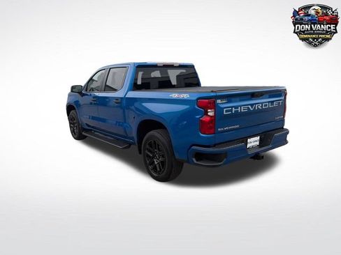 Used 2023 Chevrolet Silverado 1500 Custom AWD/4WD image 3