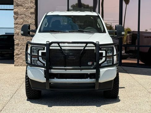 Used 2020 Ford F350 XLT w/ FX4 Off-Road Package AWD/4WD image 19