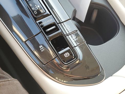 New 2026 Toyota Crown Limited image 32