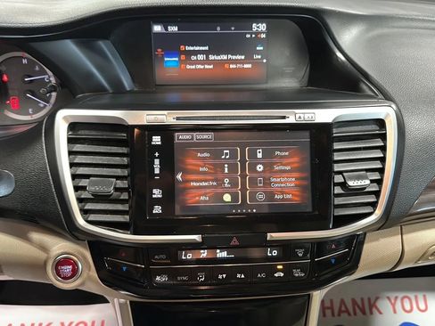 Used 2016 Honda Accord EX image 21