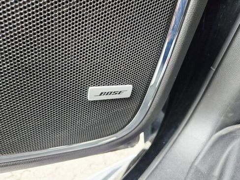 Used 2019 GMC Yukon SLT AWD/4WD image 37