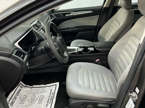Used 2015 Ford Fusion S image 13