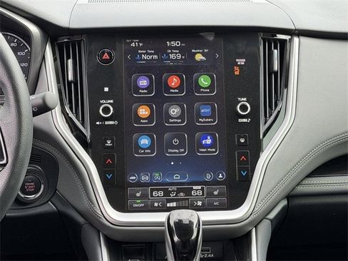 Used 2025 Subaru Outback Onyx Edition image 16