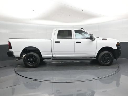 Used 2025 RAM 2500 Tradesman AWD/4WD image 2