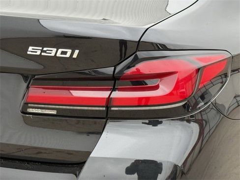 Used 2021 BMW 530i 530i w/ M Sport Package image 6