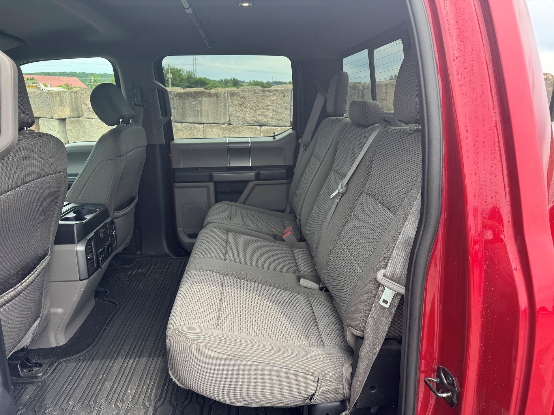 Used 2020 Ford F150 XLT w/ Equipment Group 302A Luxury AWD/4WD image 10