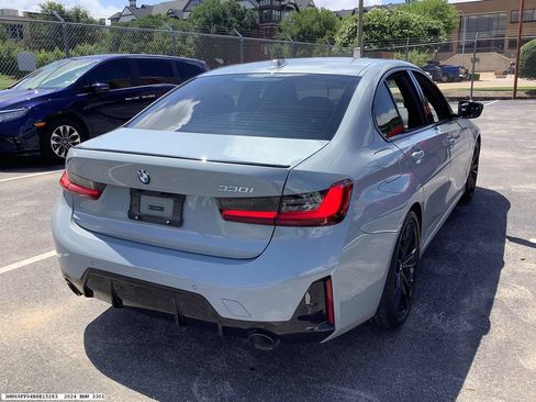Used 2024 BMW 330i Sedan w/ M Sport Package RWD image 5