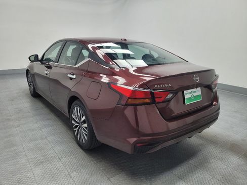 Used 2023 Nissan Altima 2.5 SV image 5