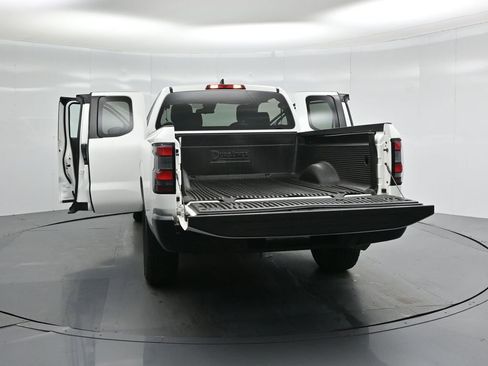 Used 2022 Nissan Frontier S w/ Technology Package image 27