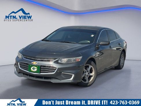 Used 2017 Chevrolet Malibu LS image 1
